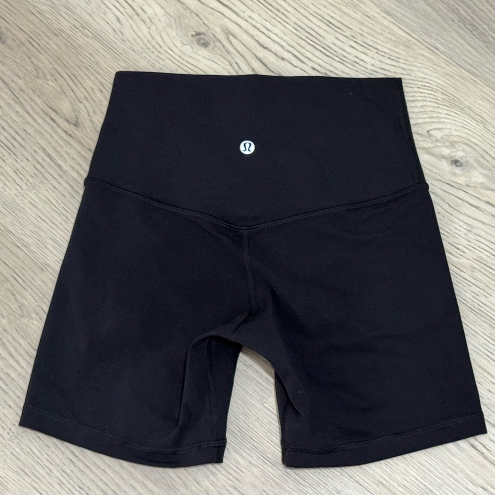 NEW Lululemon Align Ribbed High-Rise Short 6" Size 4 Black Color Shorts Women’s - Picture 5 of 8